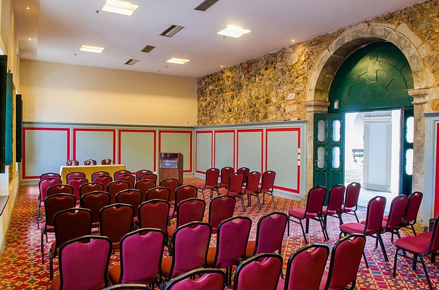 Hotel Pestana Convento Do Carmo 4*